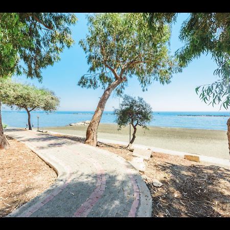 Myria Court Lägenhet Limassol Exteriör bild