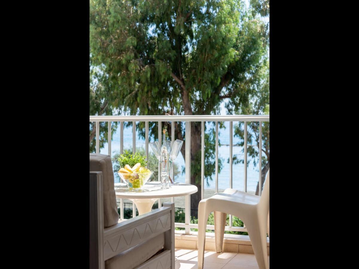 Myria Court Lägenhet Limassol Exteriör bild